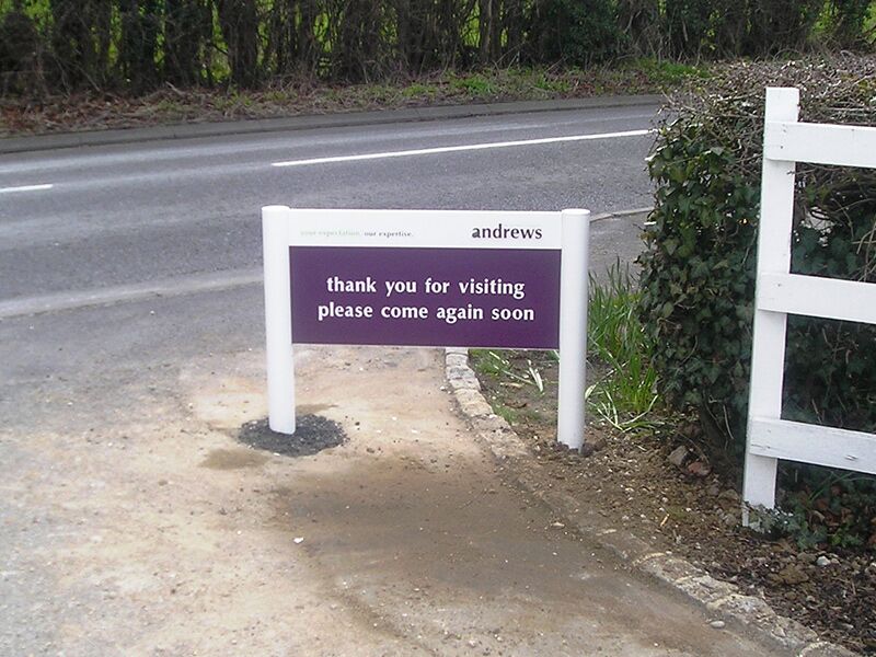 Modular Signs